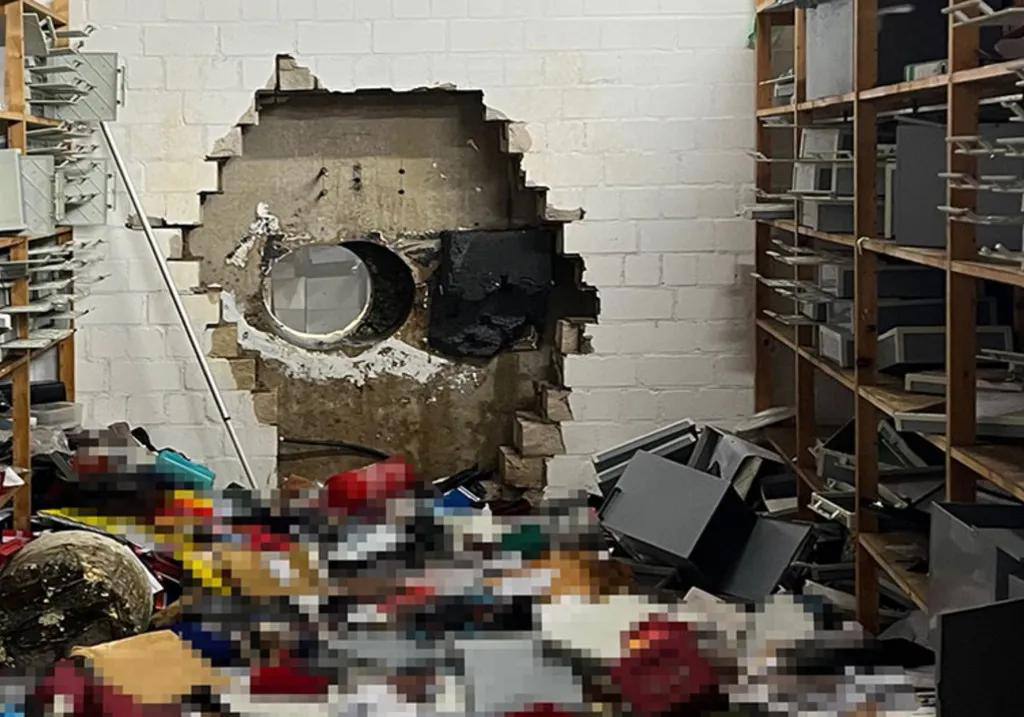 5f6abf147320260103142522